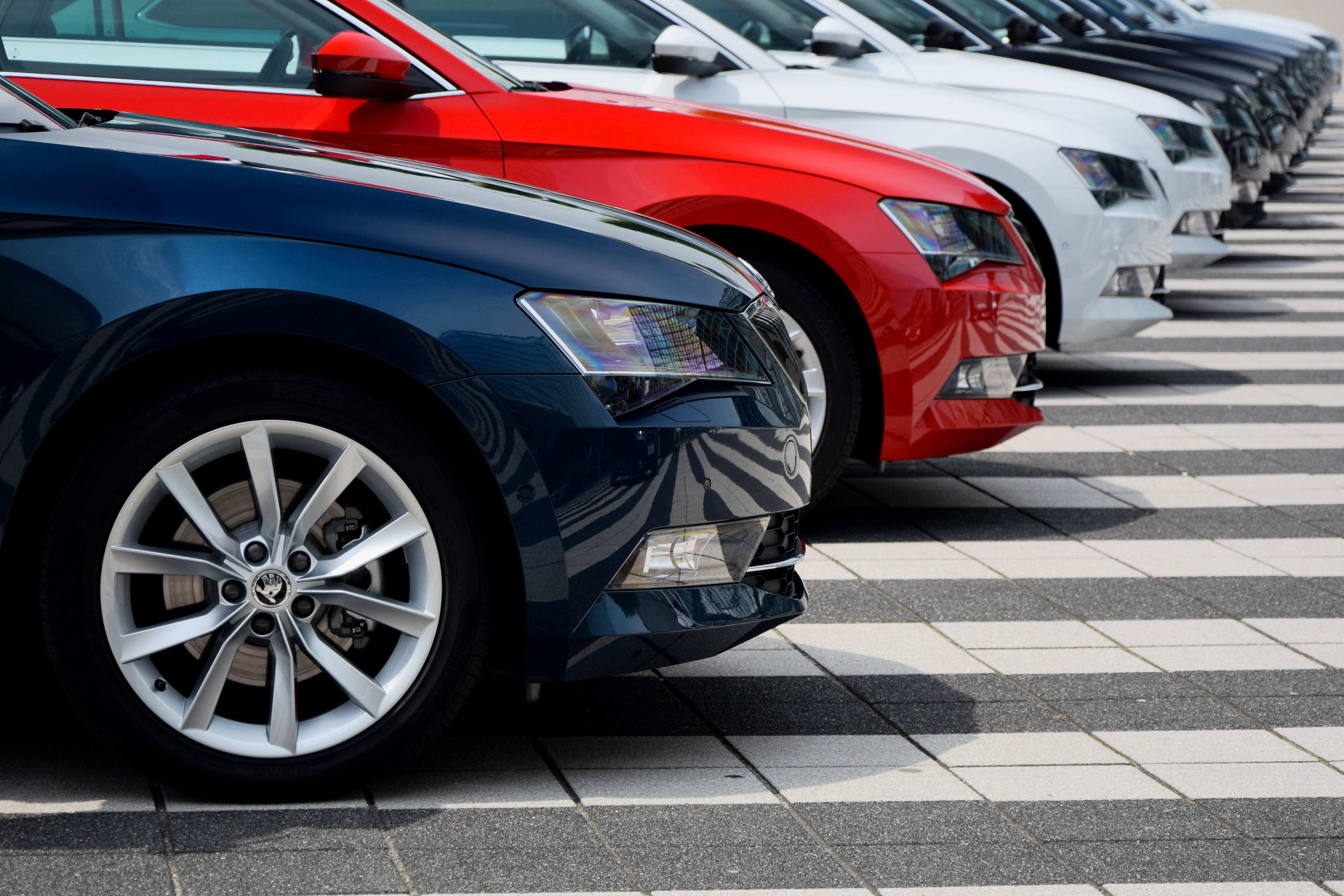 DDC Fleet Essentials - Package Option A - All Core Courses and One Vehicle-Specific (Passenger) - (E